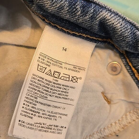 Old Navy Women's Boyfriend Jeans - Blue - Picture 7 of 7